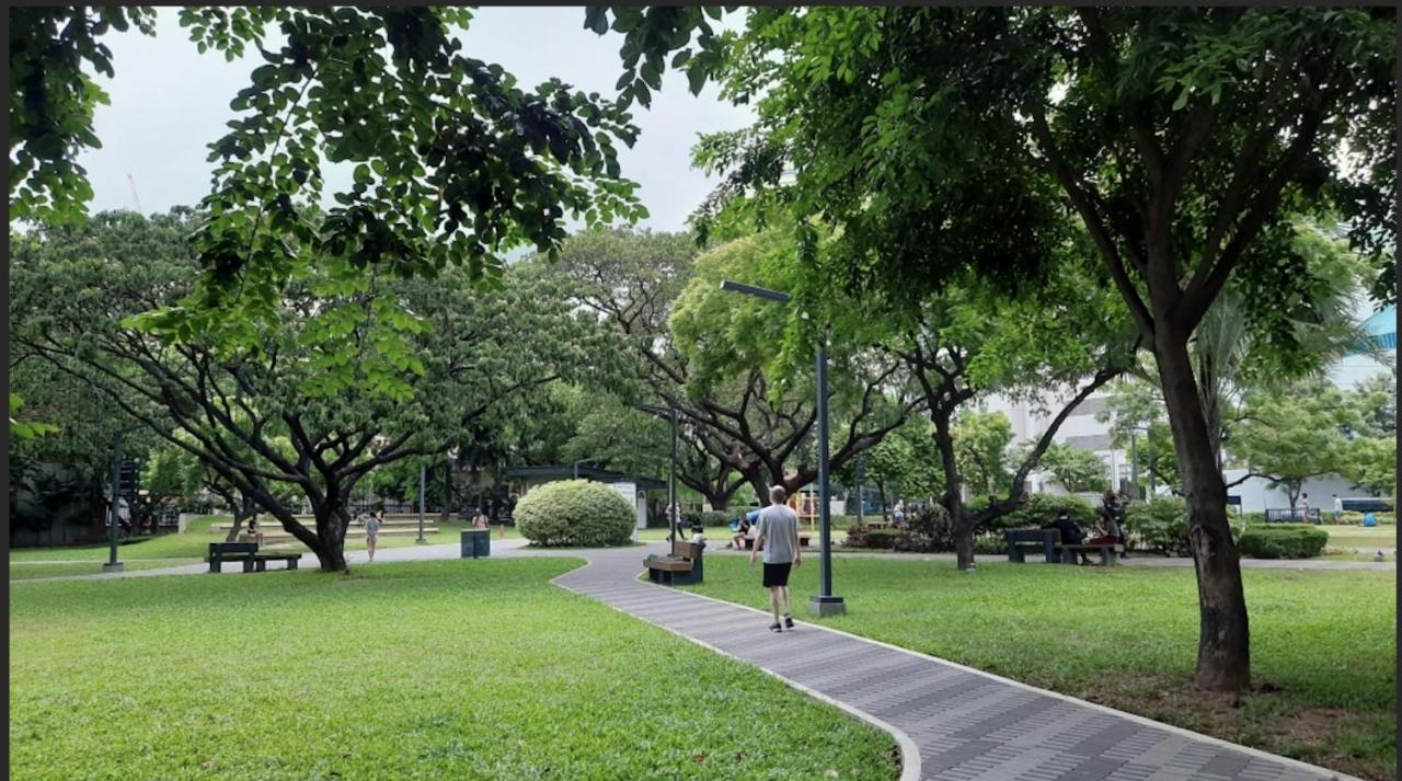 Cozy Place With City View At Greenbelt Makati Manila Exterior photo